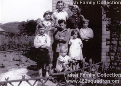 Huish siblings in 1936/37 outside their home in Bedw Bach, Wales - Gladys, Stan, Irene who later married Frederick Brookes, Tom, Ivor, Rose, Alfred, Frank. 